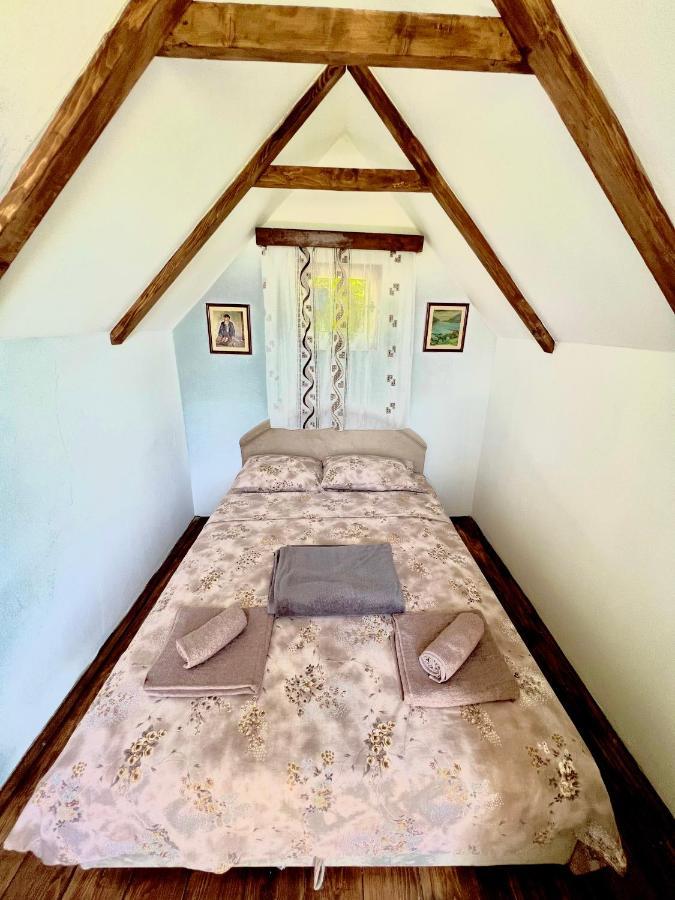 Vikendica,Bungalovi Lipska Pecina Cetinje Bagian luar foto